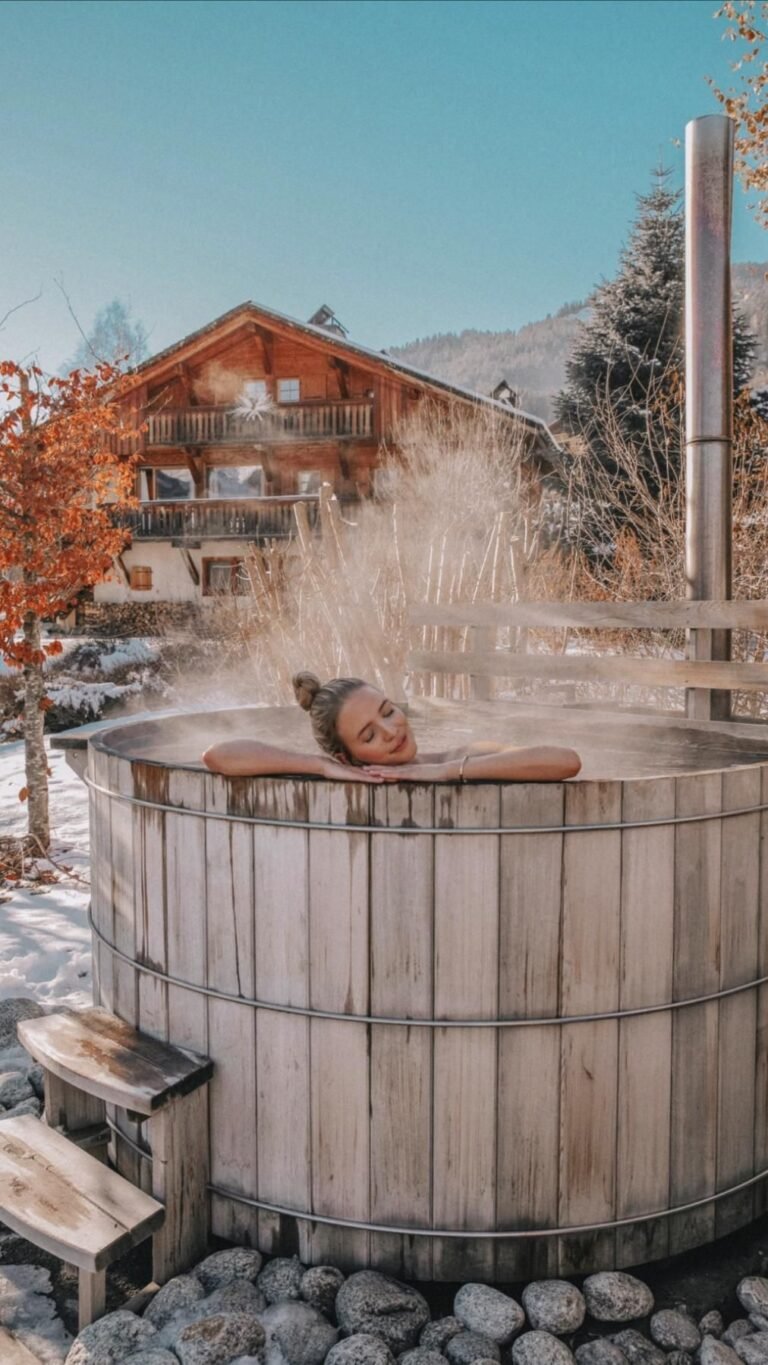 Outdoor Jacuzzi Idea